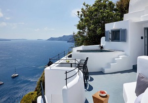 (w) Deluxe 1 Bedroom Cave Villa | Outdoor Hot Tub | Santorini