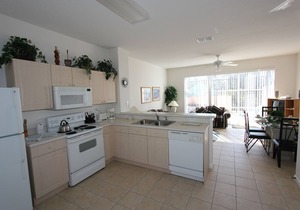 Windsor Palms Townhome! Great Rates!