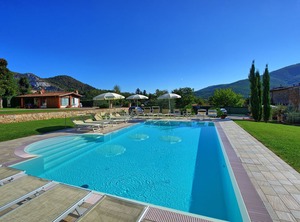 Rental Swimming | Santa Maria del Giudice