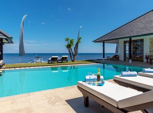 Villa Staff Boattrip | Dencarik