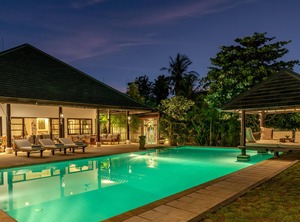 Villa Staff Boattrip | Dencarik