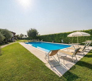 Accommodation Caprino Veronese Vr 