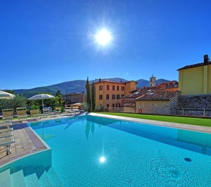 Rental Swimming 