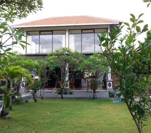 Puri Mandhara Lovina 