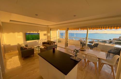 Villeneuve Loubet Beach Apartment | 06AO - Superbe appartement avec vue mer exceptionnelle