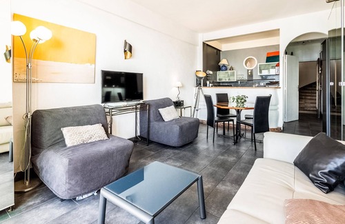 Juan-les-Pins Apartment | 1 bedroom accommodation in Juan les Pins