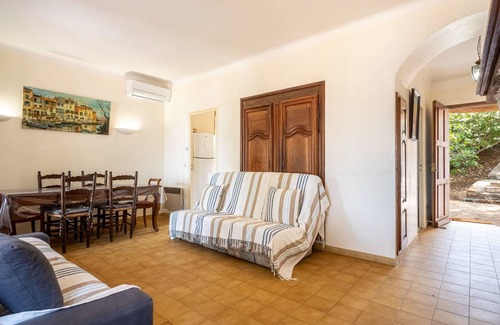 Le Rayol House | 100 m² House ∙ 1 bedroom ∙ 8 guests