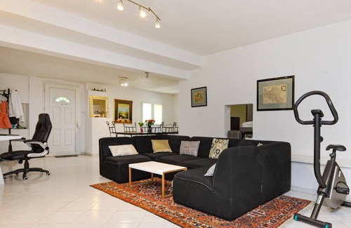 Falicon Apartment | 100 m² Apartment ∙ 2 bedrooms ∙ 5 guests