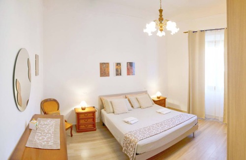 Vecchiano Apartment | 100 m² Apartment ∙ 2 bedrooms ∙ 5 guests