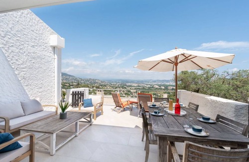 La Napoule Other | 100 m² Accommodation ∙ 4 bedrooms ∙ 8 guests