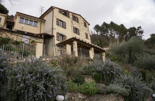 Pietrasanta House | 100 m² House ∙ 3 bedrooms ∙ 6 guests