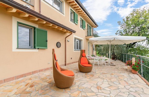 Camaiore House | 100 m² House ∙ 4 bedrooms ∙ 7 guests