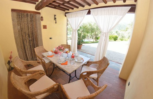 Pescaglia Villa | 100 m² Villa ∙ 3 bedrooms ∙ 6 guests