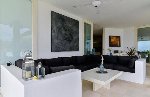Umeanyar Villa | 1000 m² Villa ∙ 2 bedrooms ∙ 8 guests
