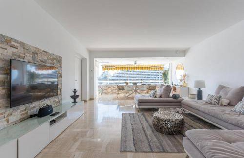 Villeneuve Loubet Beach Apartment | 110 m² Apartment ∙ 3 bedrooms ∙ 6 guests