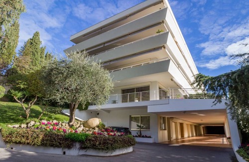 La Croix des Gardes Apartment | 110 m² Apartment ∙ 2 bedrooms ∙ 6 guests