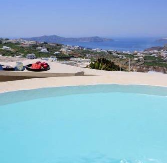 Pyrgos Villa | 110 m² Villa ∙ 2 bedrooms ∙ 6 guests