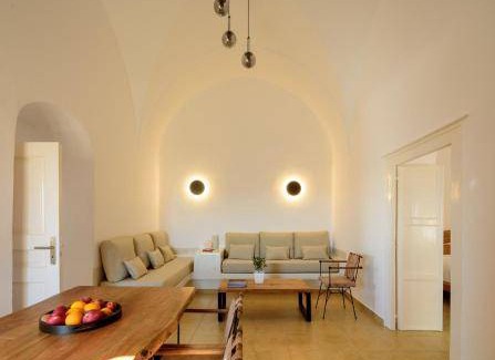Pyrgos Villa | 110 m² Villa ∙ 2 bedrooms ∙ 6 guests