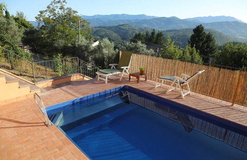 San Terenzo Monti House | 120 m² House ∙ 3 bedrooms ∙ 6 guests