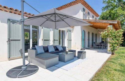 Le Rouret Villa | 135 m² Villa ∙ 3 bedrooms ∙ 6 guests
