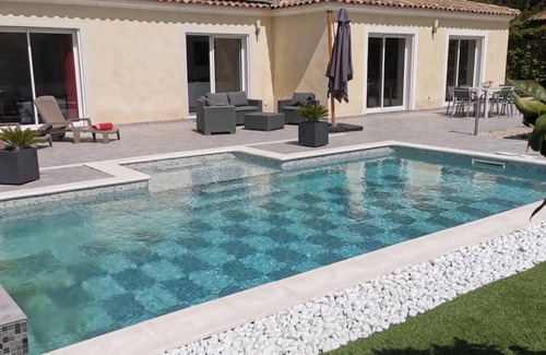 Vence Villa | 135 m² Villa ∙ 3 bedrooms ∙ 6 guests