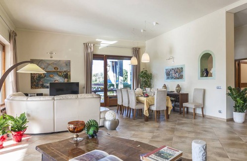 Cinquale Villa | 139 m² Villa ∙ 4 bedrooms ∙ 8 guests