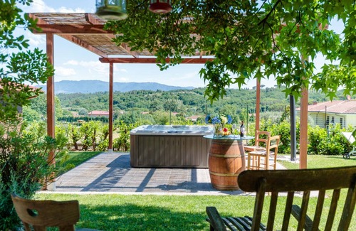 Pieve di Compito Villa | 140 m² Villa ∙ 3 bedrooms ∙ 6 guests