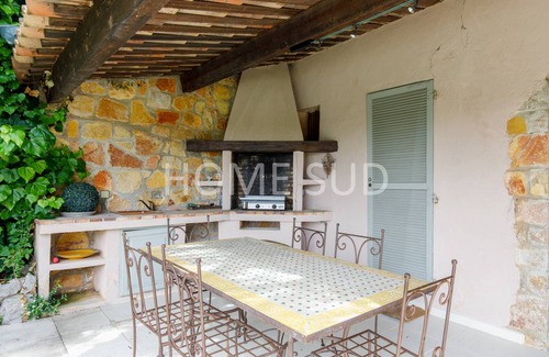 Mougins Villa | 140 m² Villa ∙ 3 bedrooms ∙ 6 guests