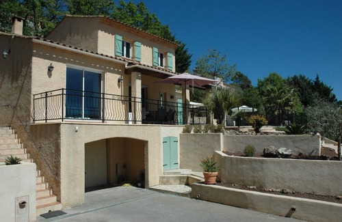 Bagnols-en-Foret House | 150 m² House ∙ 3 bedrooms ∙ 6 guests