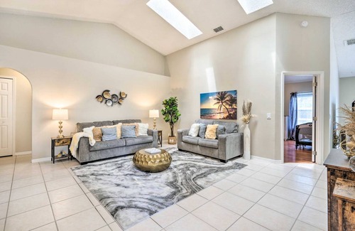 Poinciana House | 150 m² House ∙ 3 bedrooms ∙ 6 guests