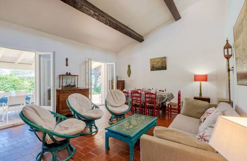 La Nartelle House | 150 m² House ∙ 4 bedrooms ∙ 8 guests