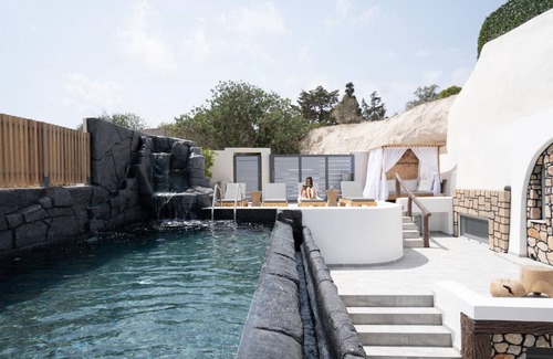 Karterados Villa | 150 m² Villa ∙ 4 bedrooms ∙ 13 guests