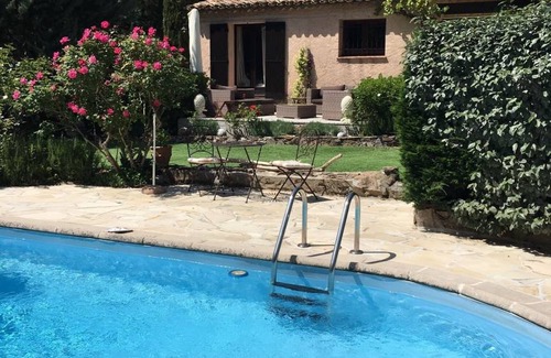 La Mole House | 160 m² House ∙ 3 bedrooms ∙ 6 guests