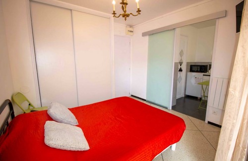 Saint-Raphael Apartment | 17 m² Studio flat ∙ 2 guests