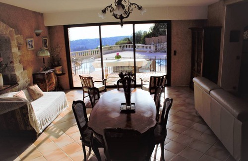 Gattieres House | 170 m² House ∙ 3 bedrooms ∙ 6 guests