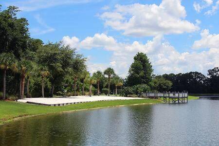 Lake Berkley House | 170 m² House ∙ 4 bedrooms ∙ 10 guests