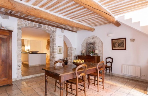 Antibes Old Town House | 170 m² House ∙ 3 bedrooms ∙ 6 guests