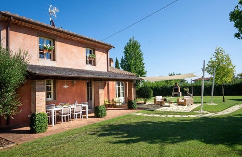 Colle di Compito Villa | 170 m² Villa ∙ 3 bedrooms ∙ 6 guests