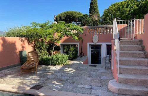 Saint Antoine Bed & Breakfast | 18 m² Bed and breakfast ∙ 2 guests