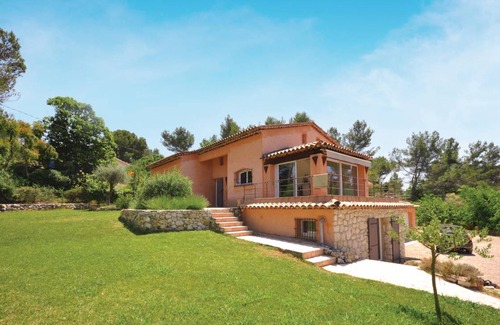 Les Maillans House | 180 m² House ∙ 4 bedrooms ∙ 8 guests