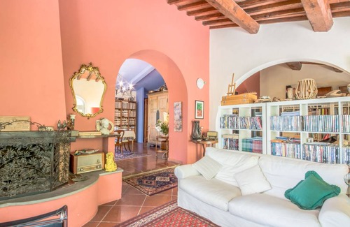Livorno Villa | 180 m² Villa ∙ 3 bedrooms ∙ 8 guests