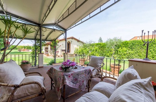Massarosa Villa | 180 m² Villa ∙ 4 bedrooms ∙ 8 guests