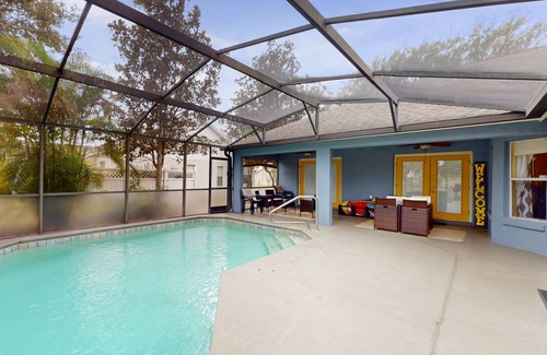 Greater Groves House | 181 m² House ∙ 4 bedrooms ∙ 10 guests
