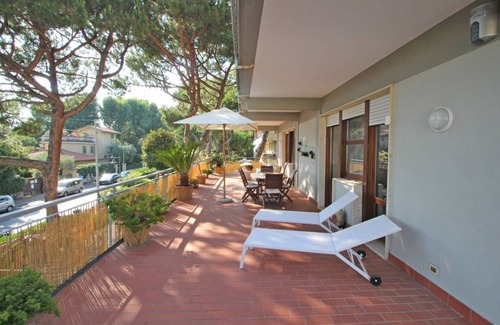 Ronchi Apartment | 195 m² Apartment ∙ 3 bedrooms ∙ 6 guests
