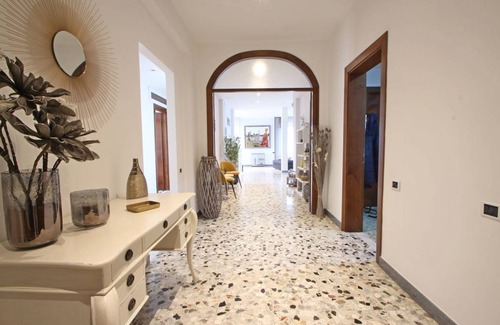 Ronchi Apartment | 195 m² Apartment ∙ 3 bedrooms ∙ 6 guests