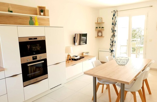 Les Issambres House | 2 bedroom house, swimming pool, garden, air conditioning, 100m from the beach, 4 stars