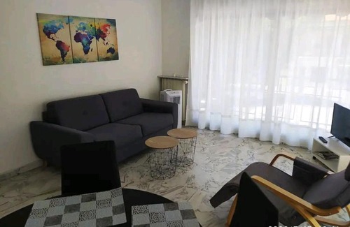 Antibes Old Town Apartment | 2 pièces climatisé à 200m des plages