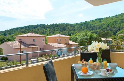 Callian House | 20 m² House ∙ 1 bedroom ∙ 2 guests