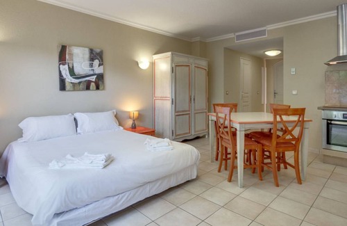 Callian House | 20 m² House ∙ 1 bedroom ∙ 2 guests