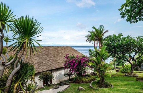 Bunutan Resort | 200 m² Resort ∙ 3 bedrooms ∙ 6 guests